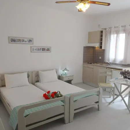 Kamakaris Rooms Adamantas  Kamer foto