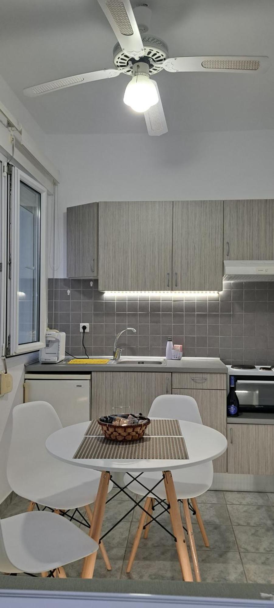 Apartment Kamakaris *